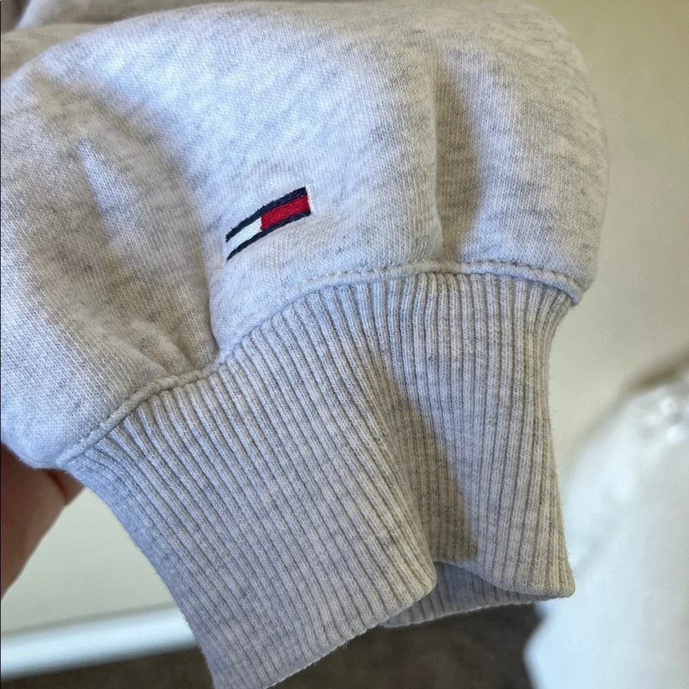 Tommy Hilfiger TJM grey comfort modern sport crew neck